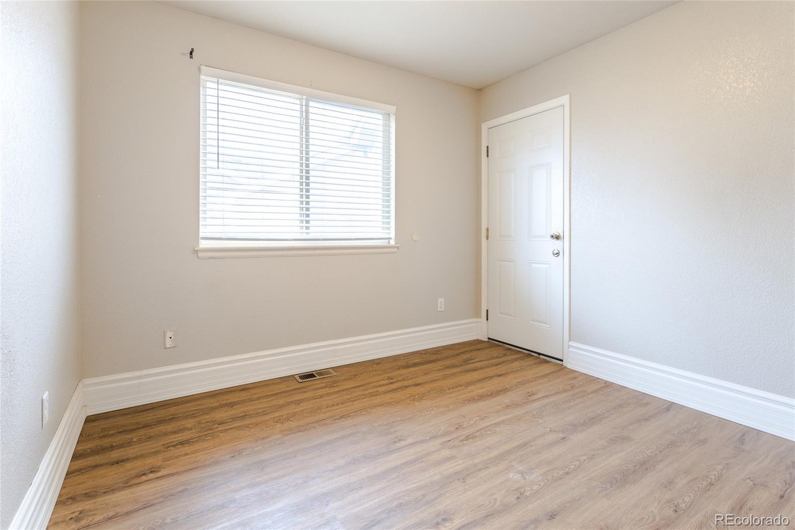 MLS Image #11 for 459  dogwood court,eaton, Colorado