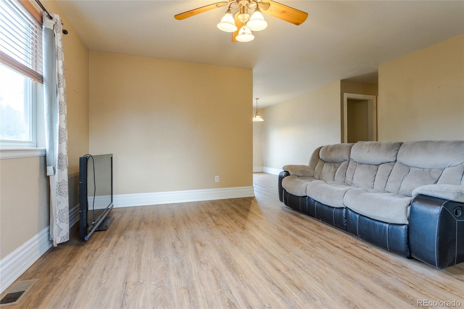 MLS Image #2 for 459  dogwood court,eaton, Colorado