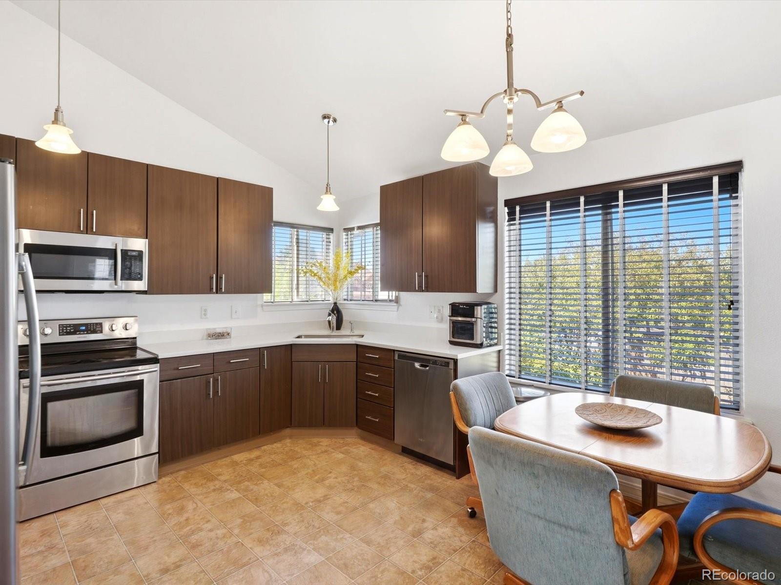 MLS Image #15 for 5061  elkhart street,denver, Colorado