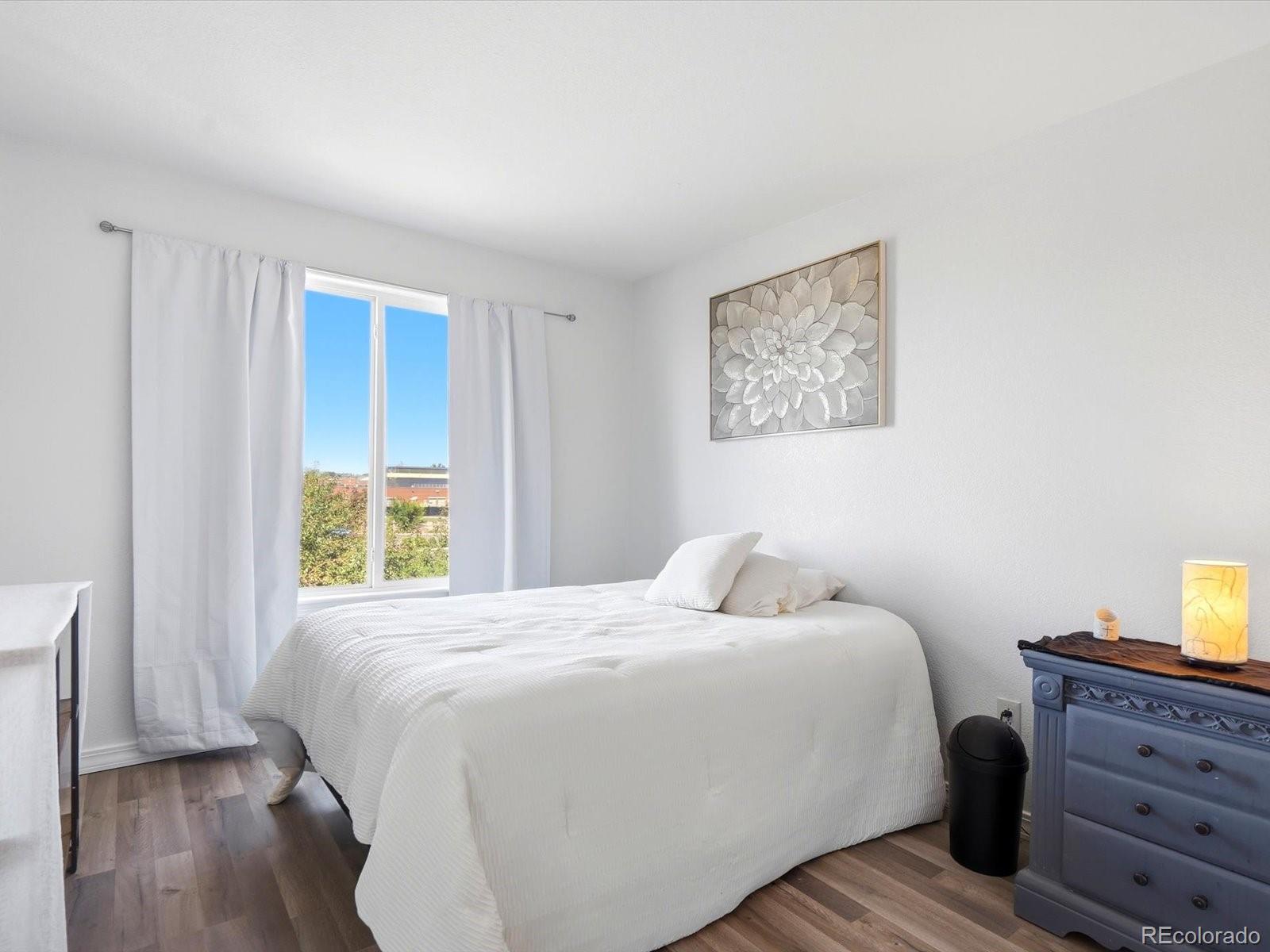 MLS Image #34 for 5061  elkhart street,denver, Colorado