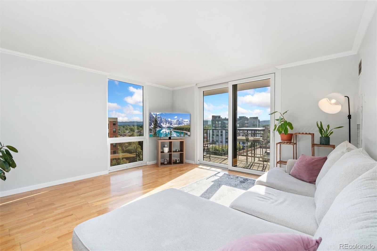 MLS Image #2 for 1301  speer boulevard 701,denver, Colorado