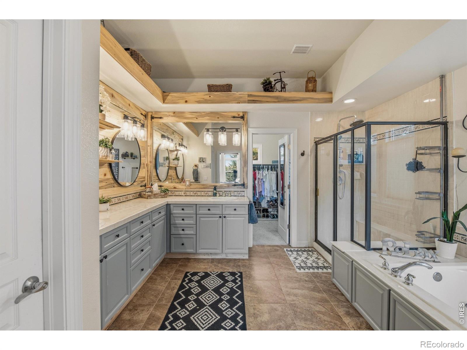 MLS Image #16 for 25042 e davies drive,aurora, Colorado
