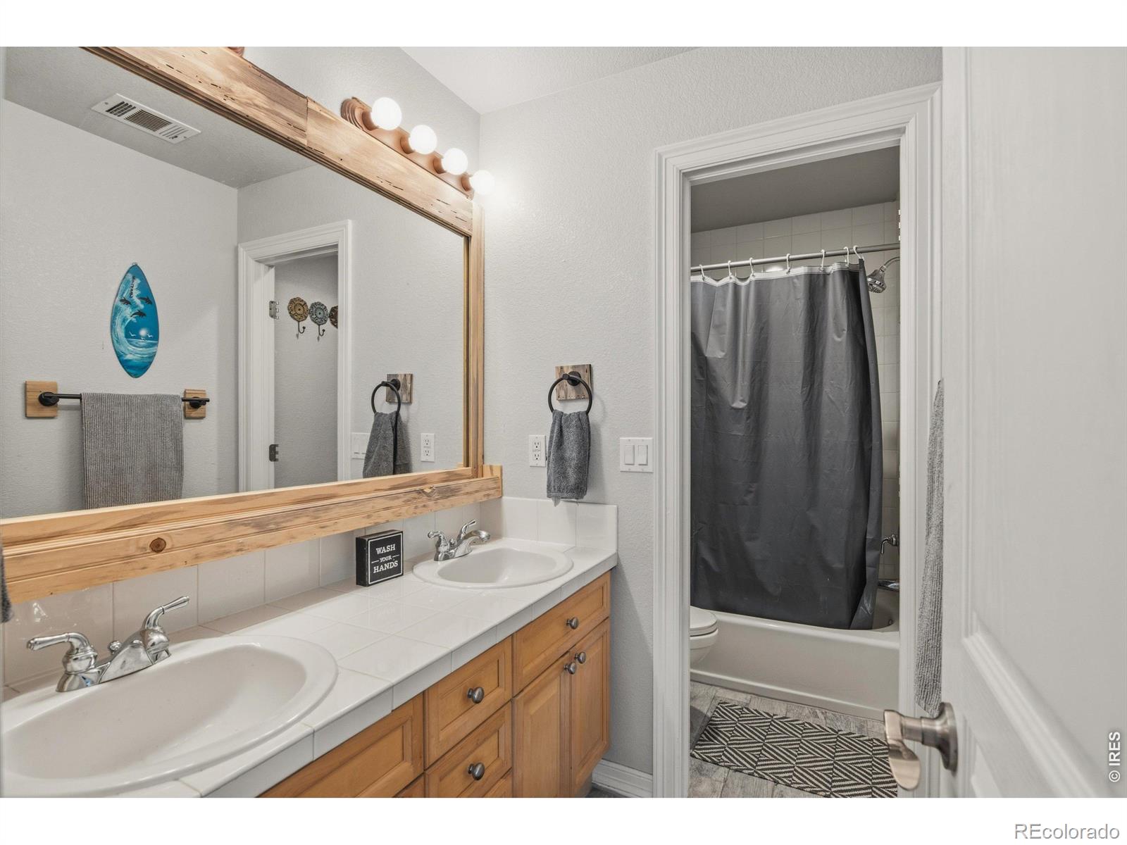 MLS Image #20 for 25042 e davies drive,aurora, Colorado