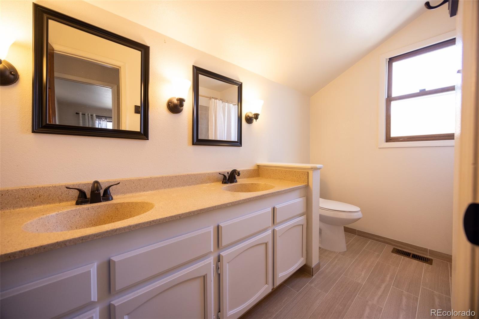 MLS Image #15 for 16821 e hialeah avenue,centennial, Colorado