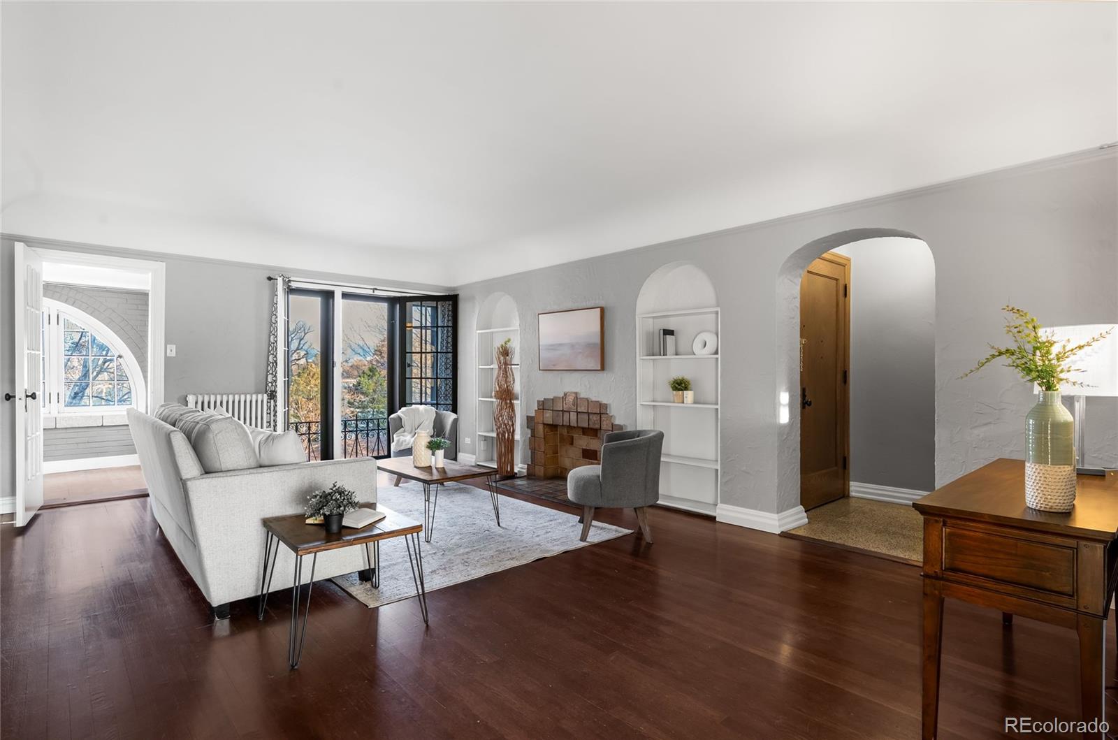 MLS Image #2 for 1 n downing street 5,denver, Colorado