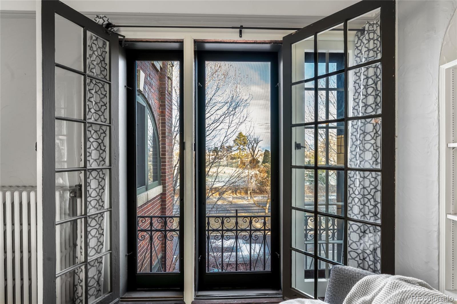 MLS Image #29 for 1 n downing street 5,denver, Colorado
