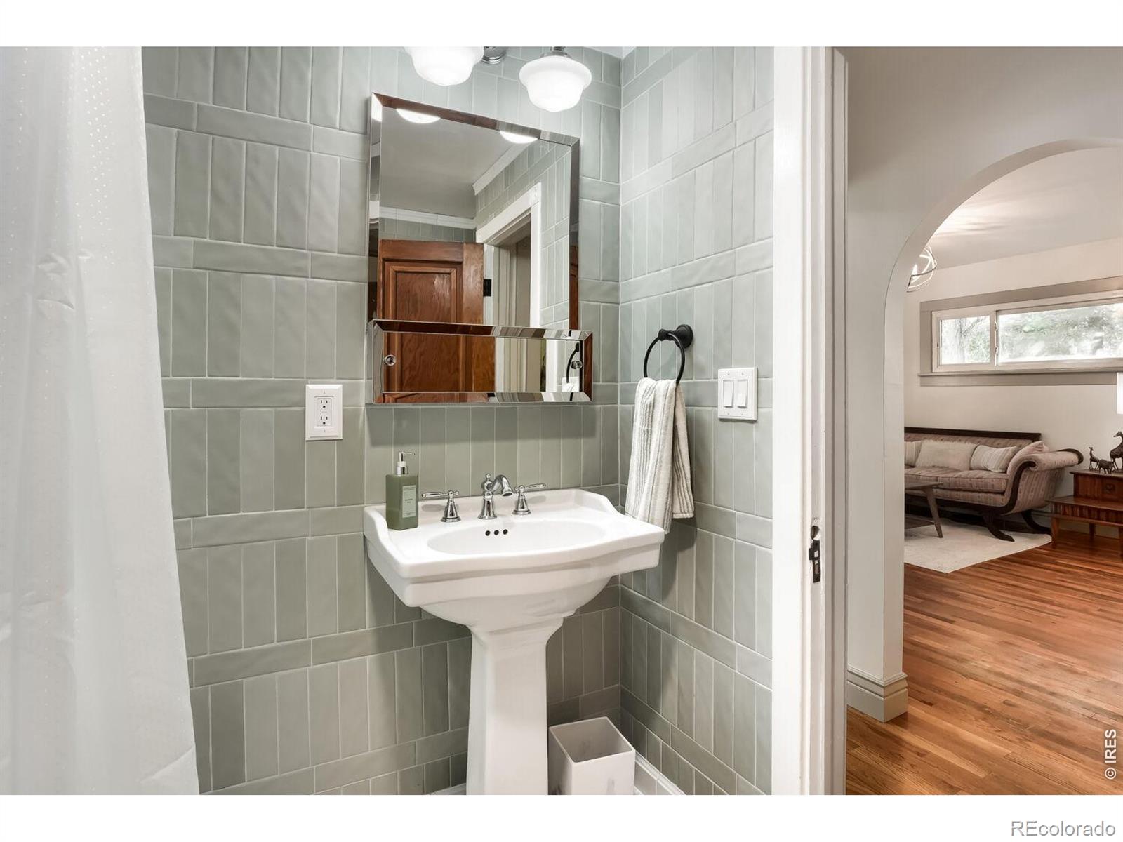 MLS Image #18 for 5341  primrose lane,denver, Colorado