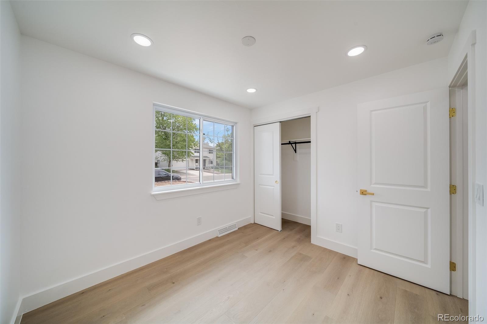 MLS Image #13 for 8733  kendall court,arvada, Colorado