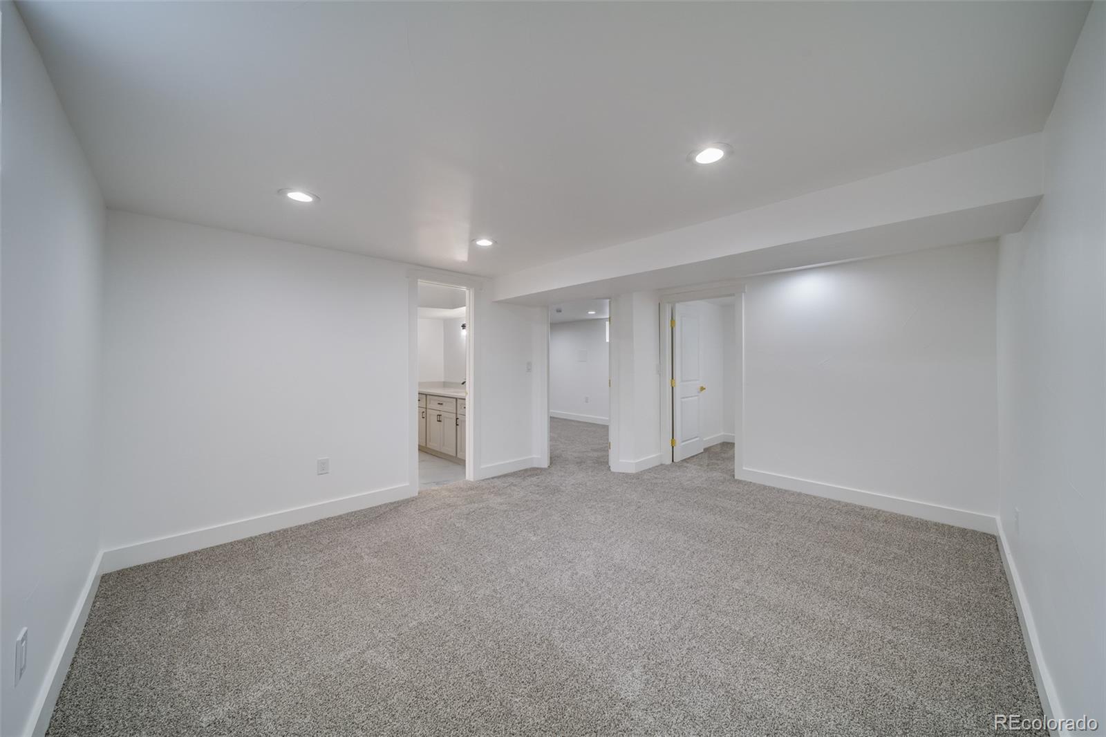 MLS Image #20 for 8733  kendall court,arvada, Colorado