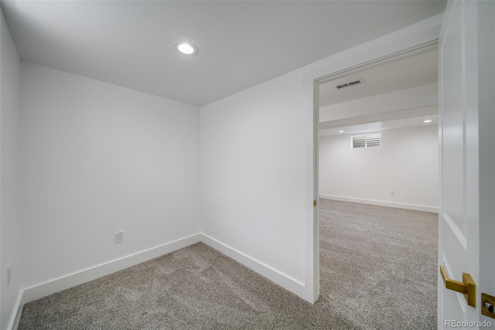 MLS Image #21 for 8733  kendall court,arvada, Colorado