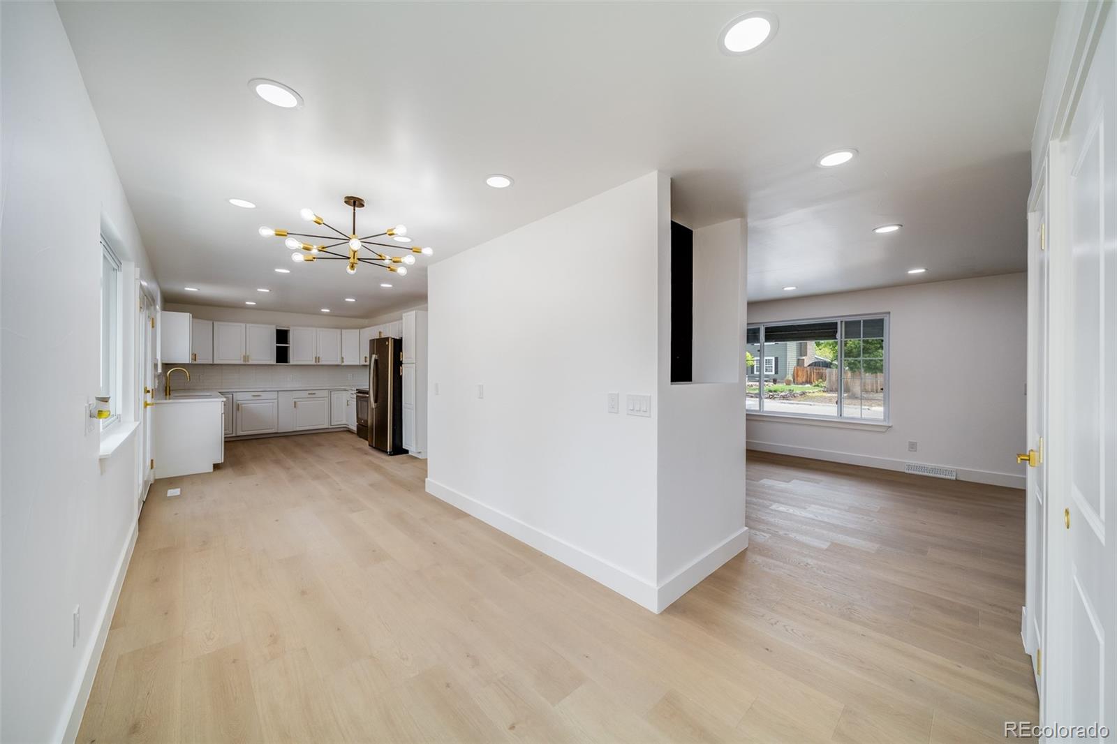 MLS Image #5 for 8733  kendall court,arvada, Colorado