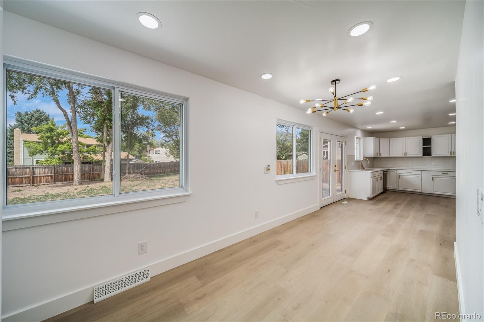 MLS Image #6 for 8733  kendall court,arvada, Colorado