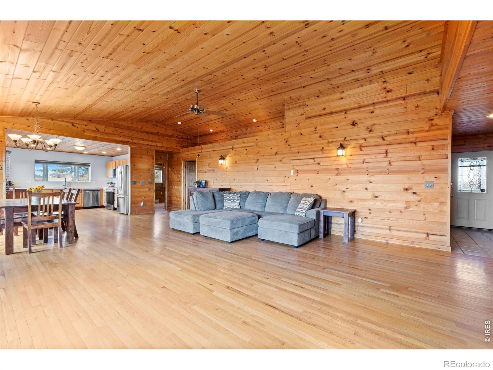 MLS Image #15 for 795  sundance drive,livermore, Colorado