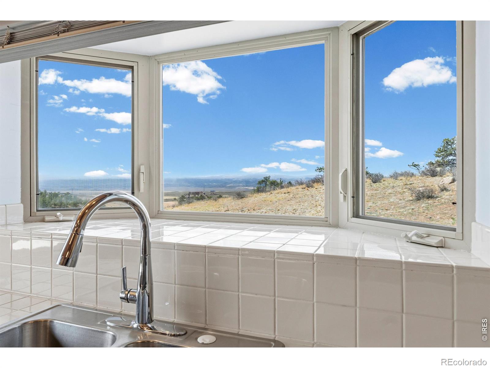 MLS Image #18 for 795  sundance drive,livermore, Colorado