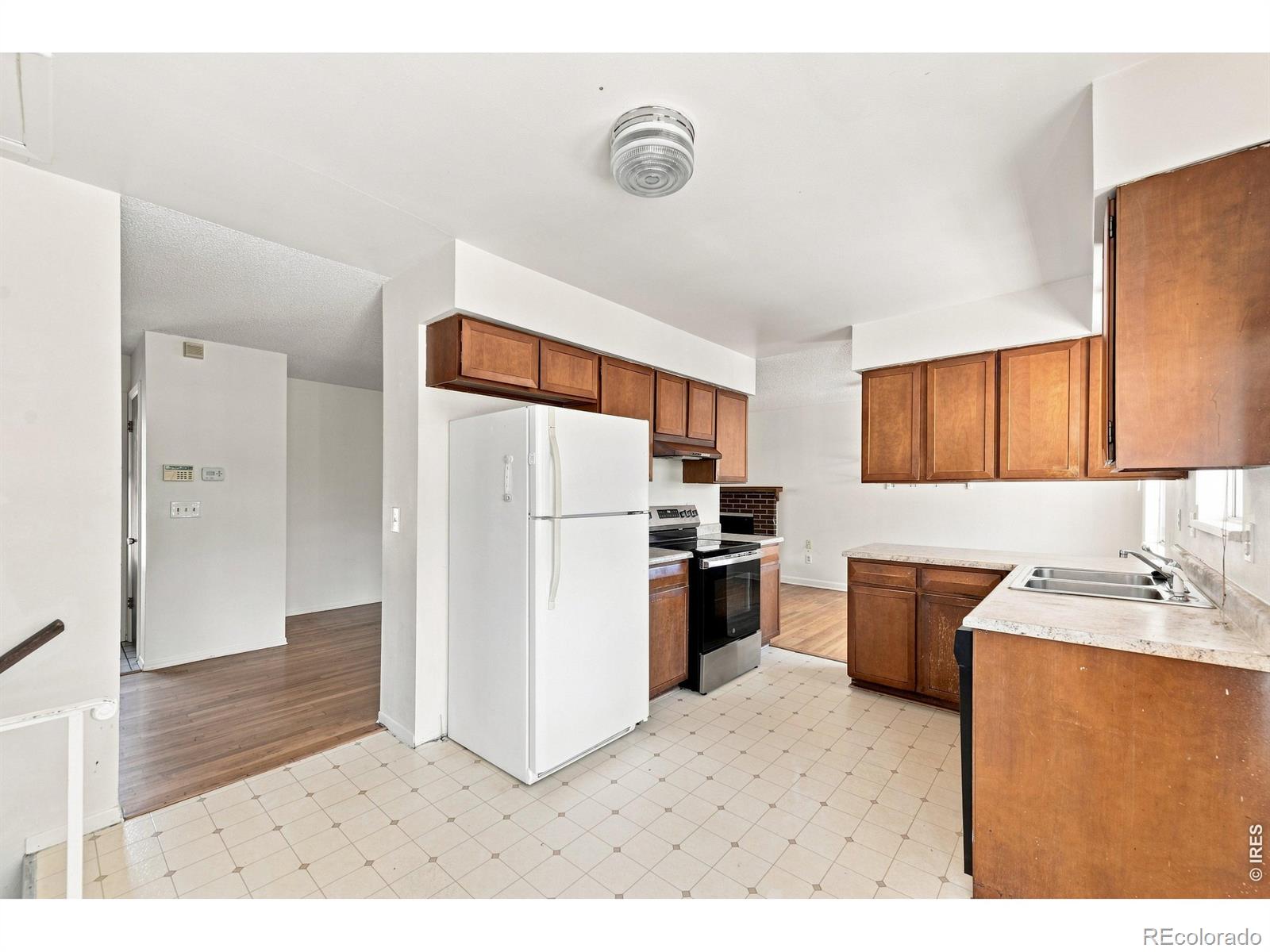 MLS Image #14 for 1001  waite drive,boulder, Colorado