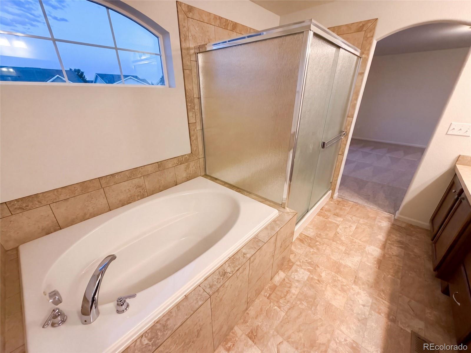 MLS Image #24 for 5573  killarney court,denver, Colorado