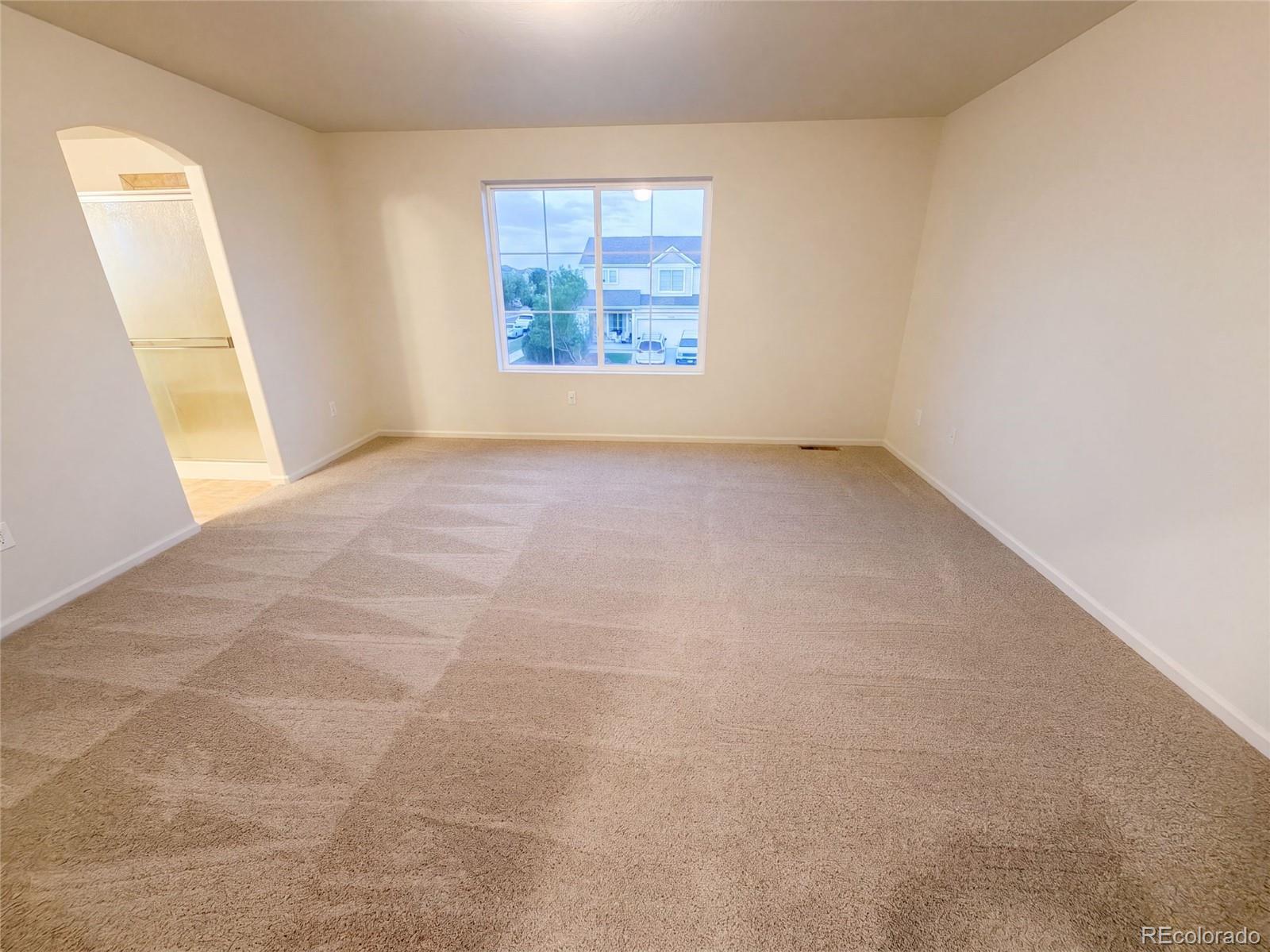 MLS Image #3 for 5573  killarney court,denver, Colorado