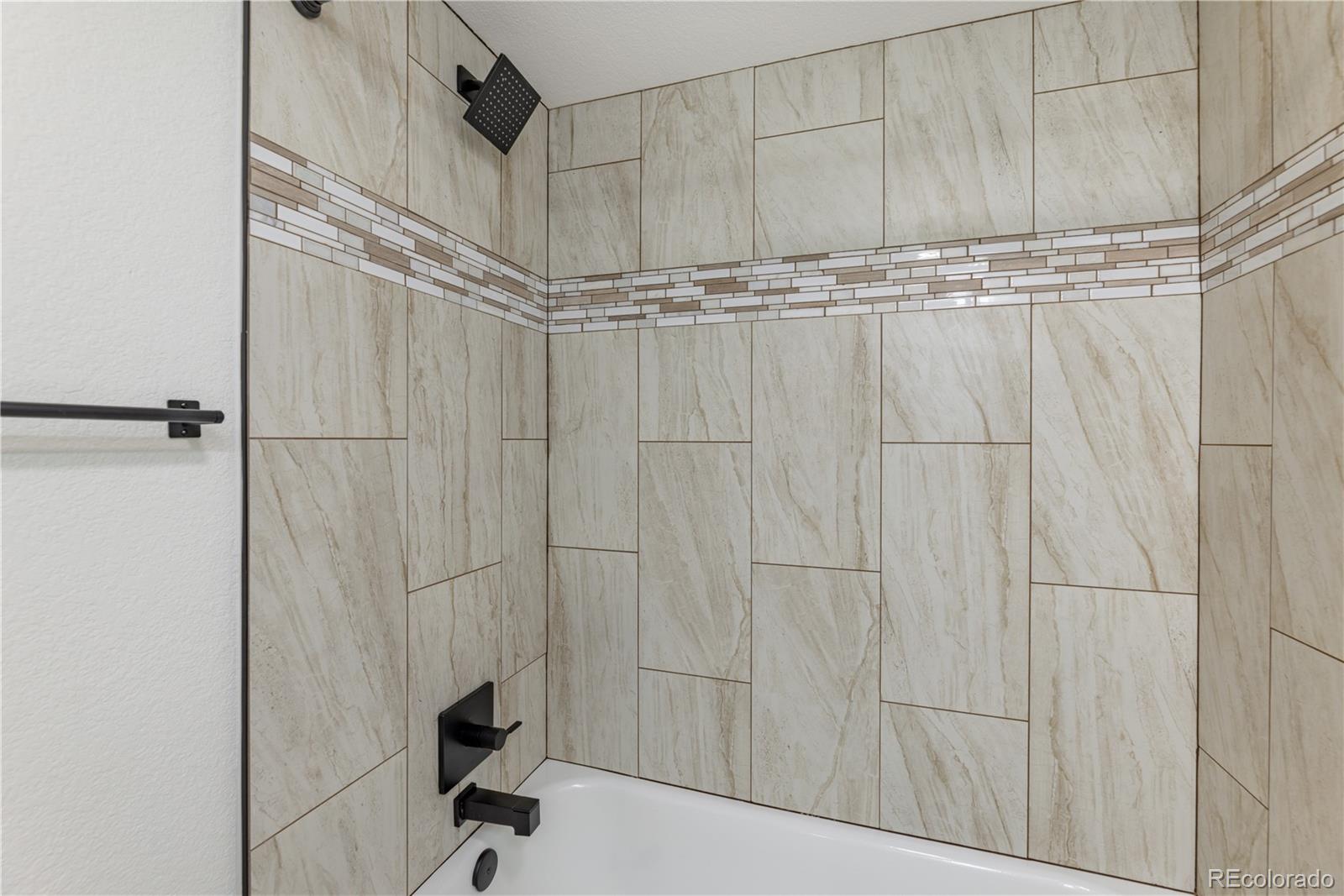 MLS Image #17 for 2522 s worchester court,aurora, Colorado