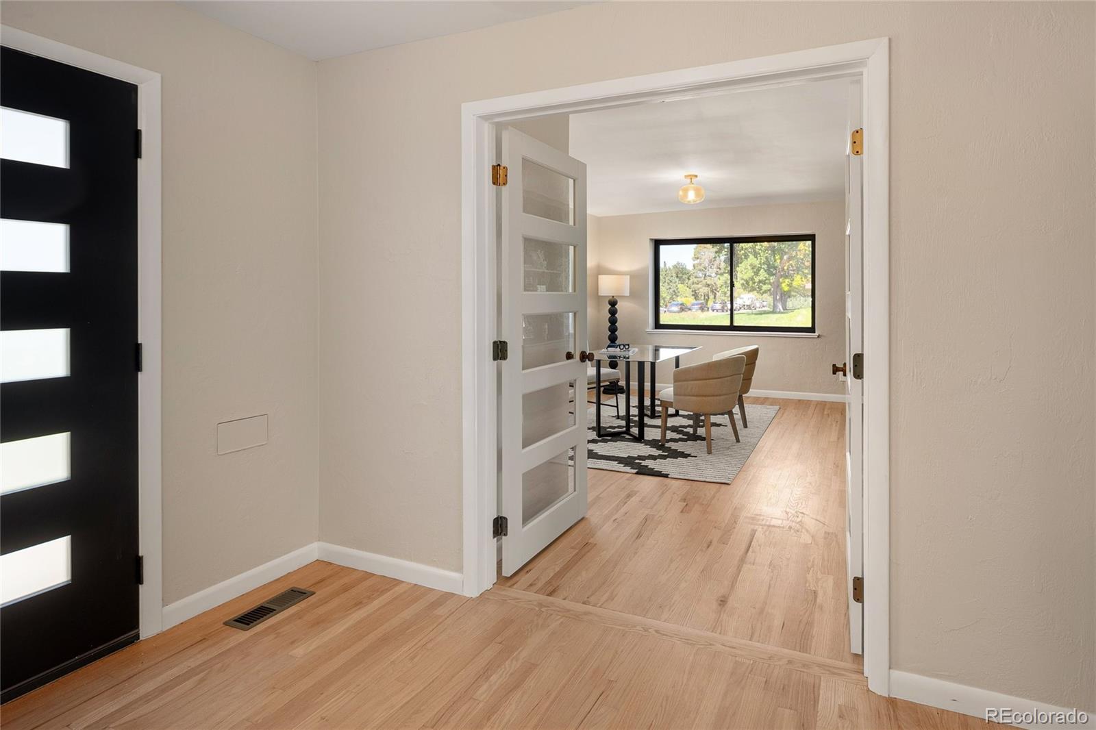 MLS Image #19 for 2150 n monaco street parkway,denver, Colorado