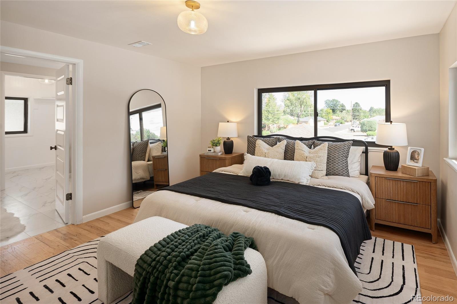 MLS Image #25 for 2150 n monaco street parkway,denver, Colorado