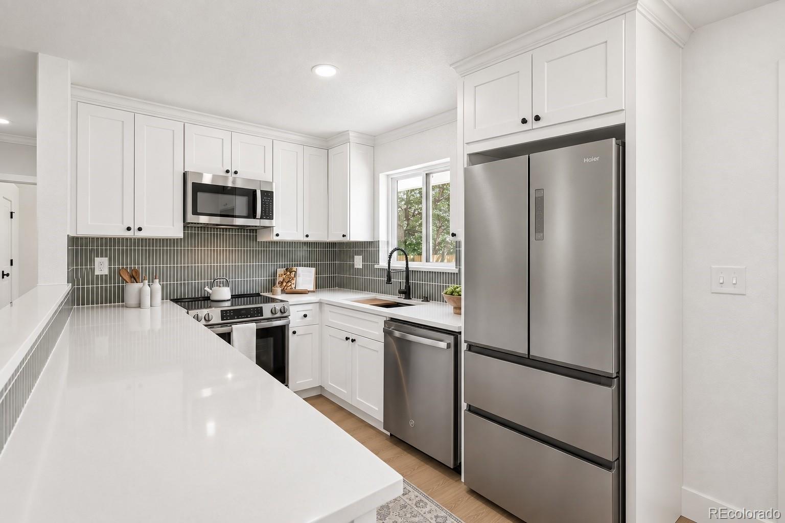 MLS Image #10 for 1160 s glencoe street,denver, Colorado
