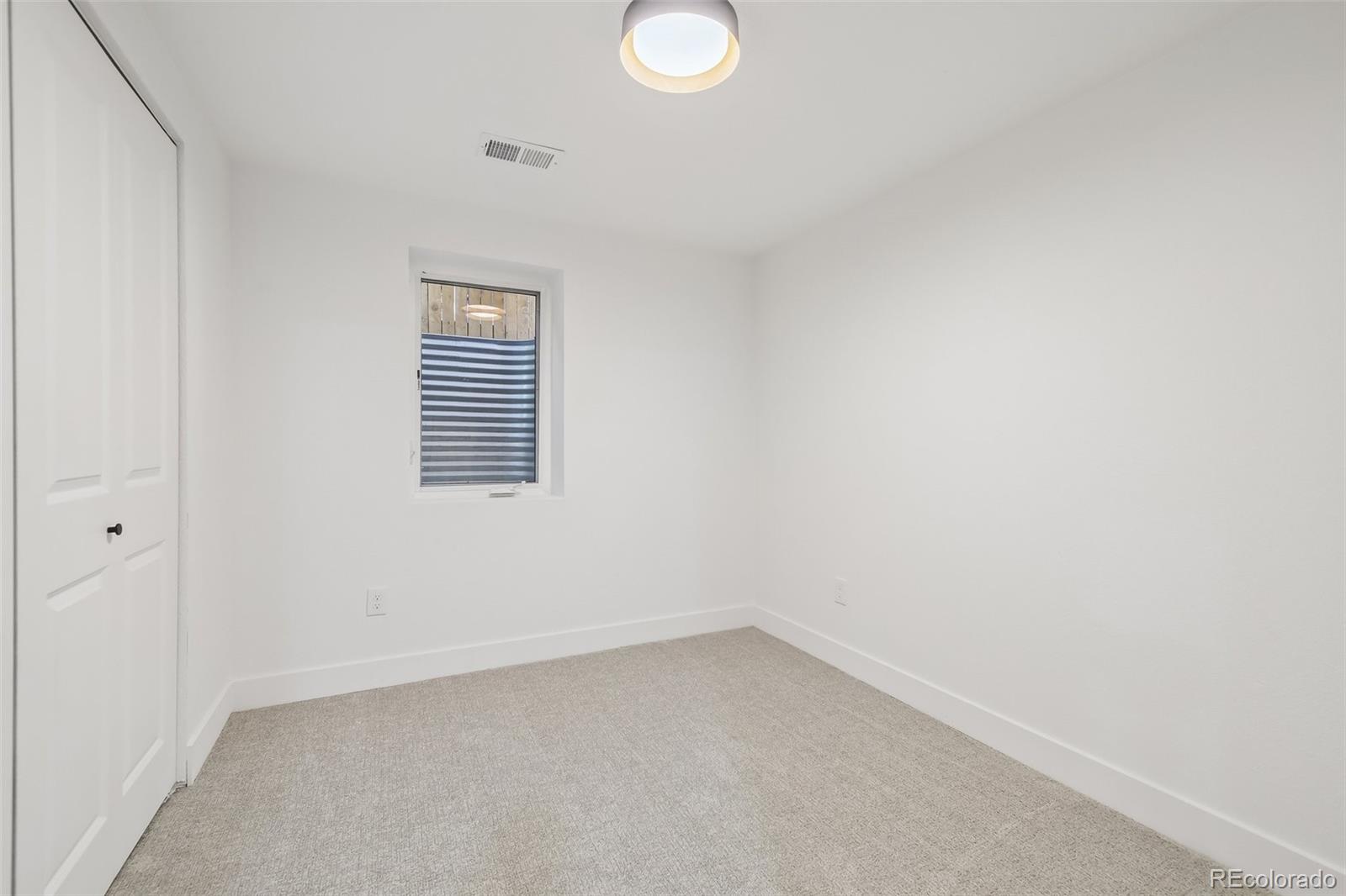 MLS Image #26 for 1160 s glencoe street,denver, Colorado