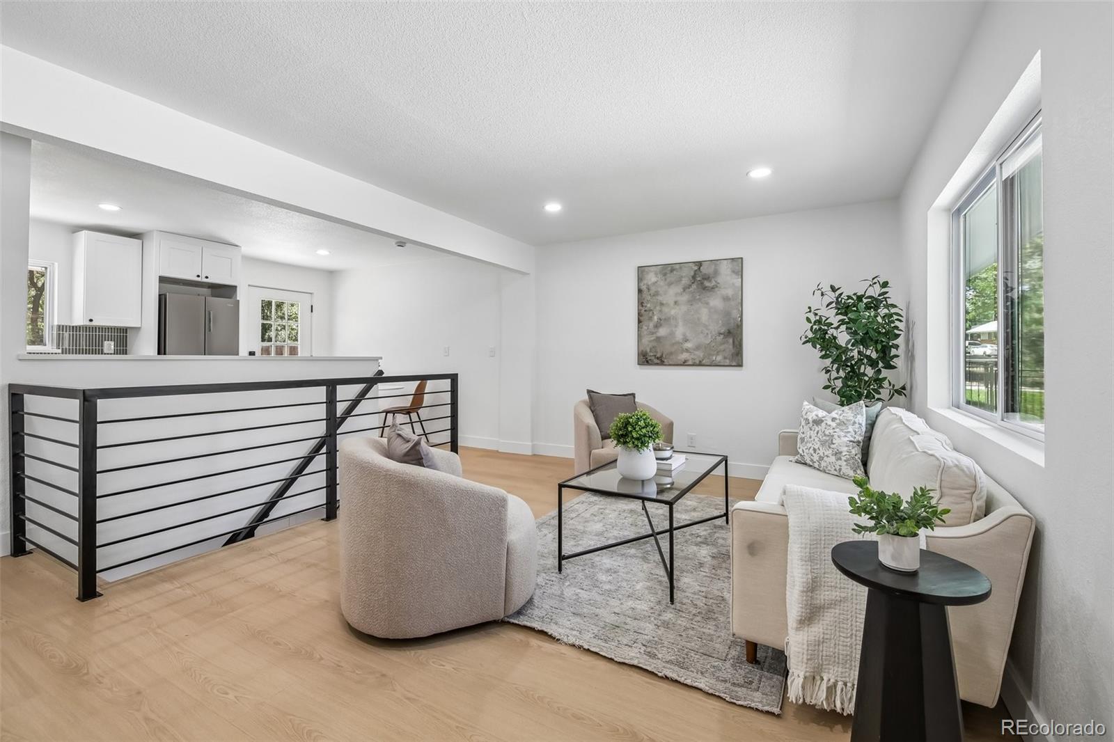 MLS Image #7 for 1160 s glencoe street,denver, Colorado