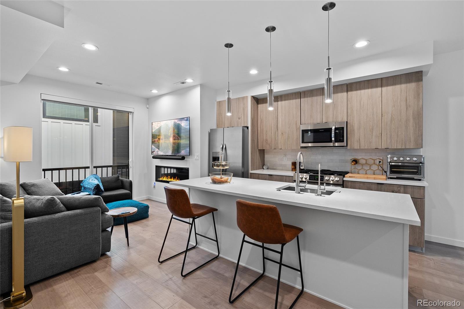 MLS Image #3 for 1930  hooker street,denver, Colorado