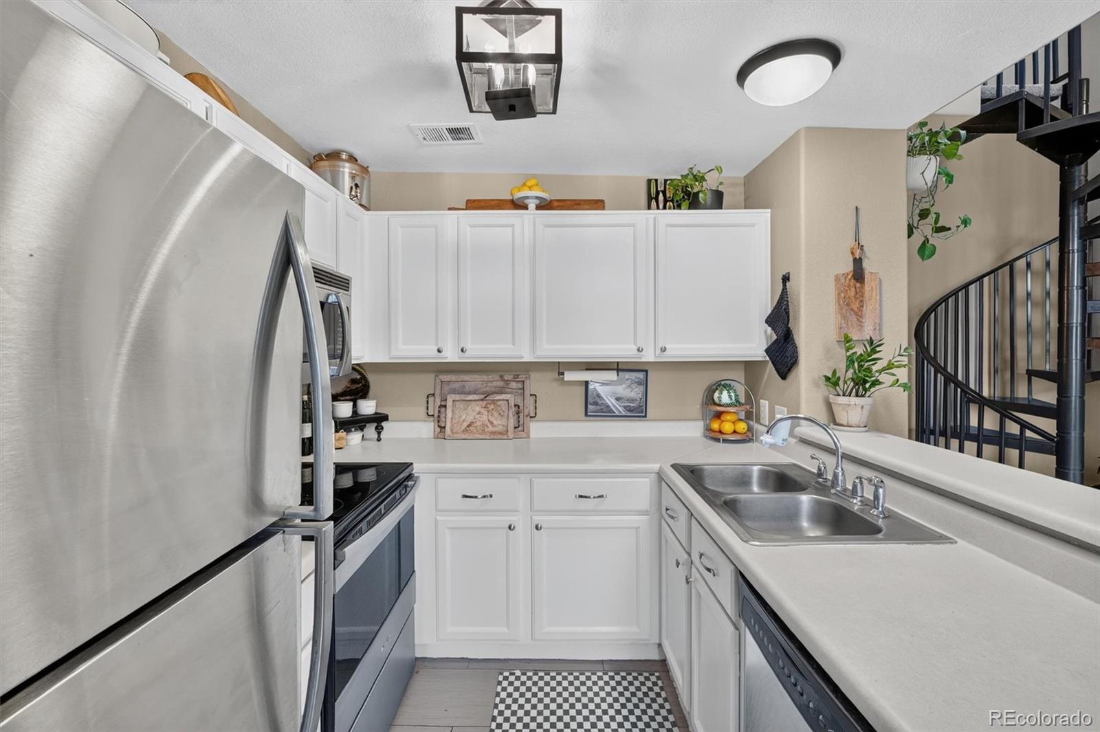 MLS Image #13 for 8377 s upham way 209,littleton, Colorado