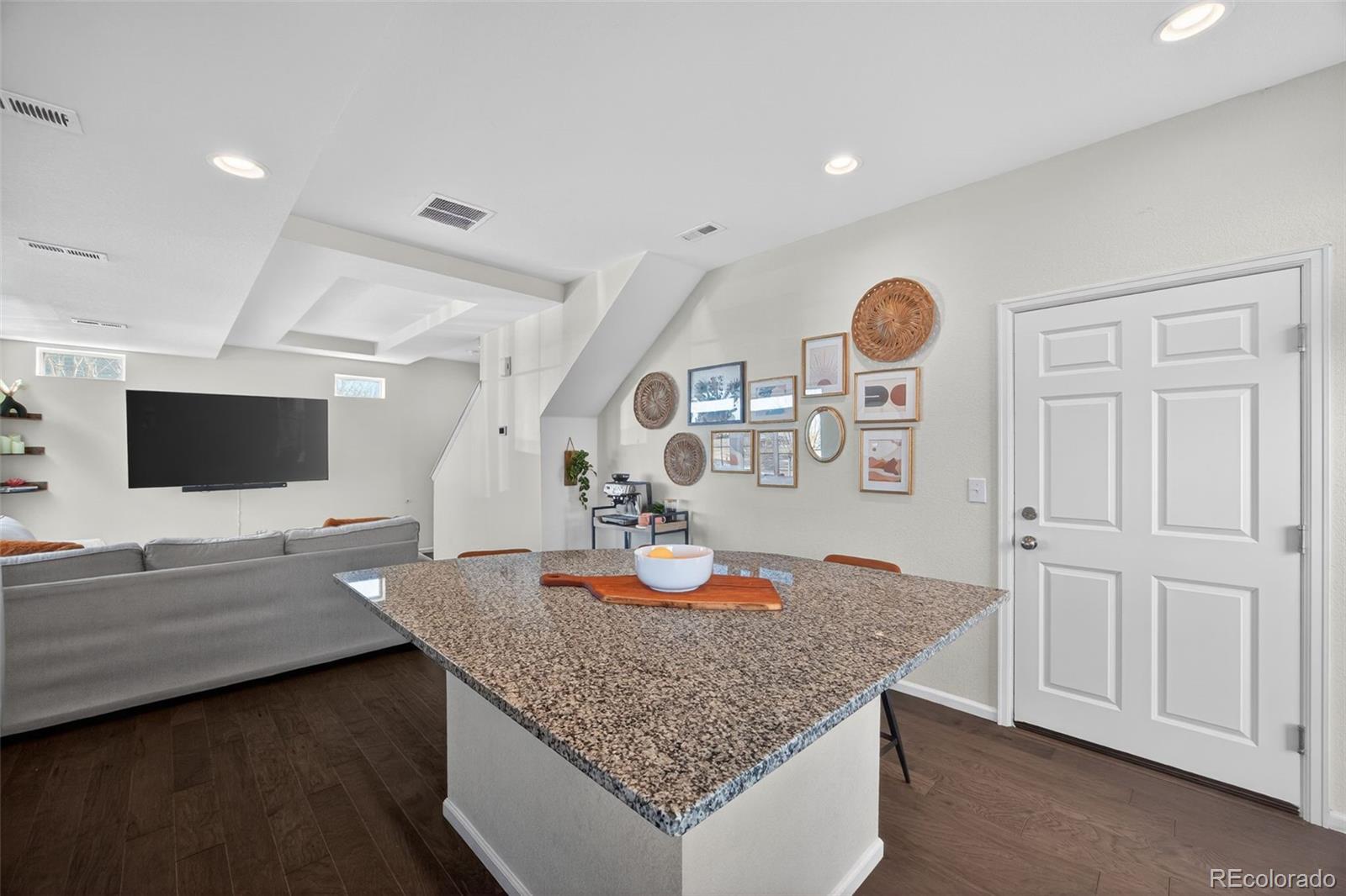 MLS Image #13 for 18163 e 104th way,commerce city, Colorado