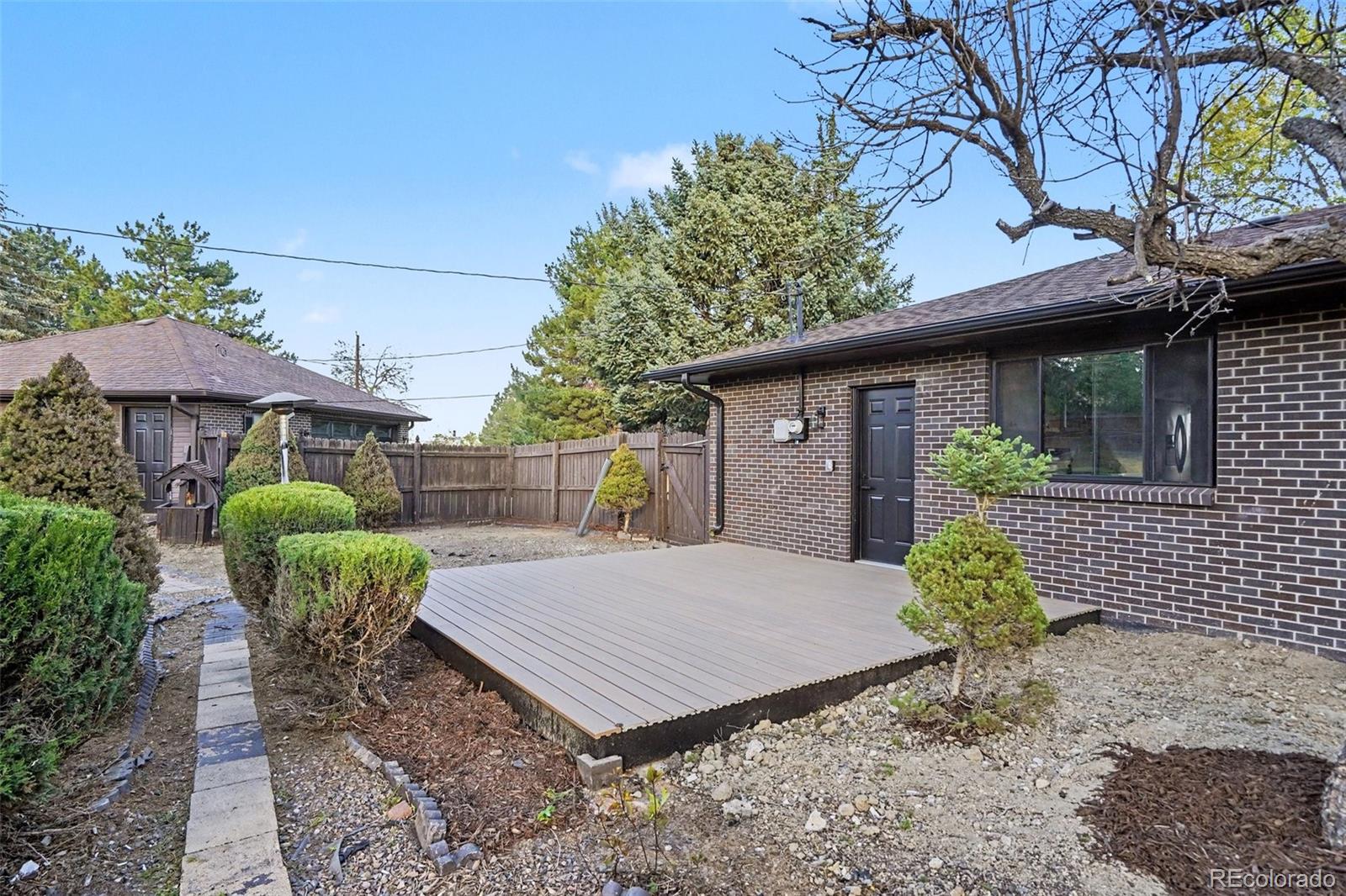 MLS Image #25 for 559  elbert way,denver, Colorado