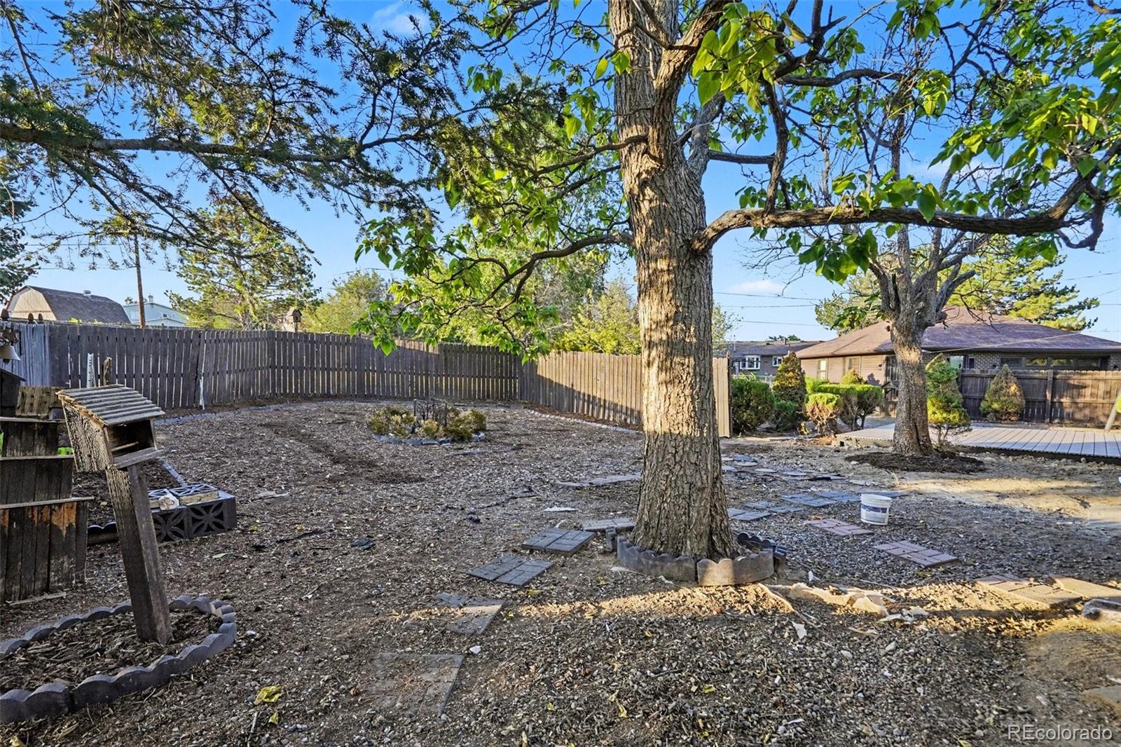 MLS Image #26 for 559  elbert way,denver, Colorado