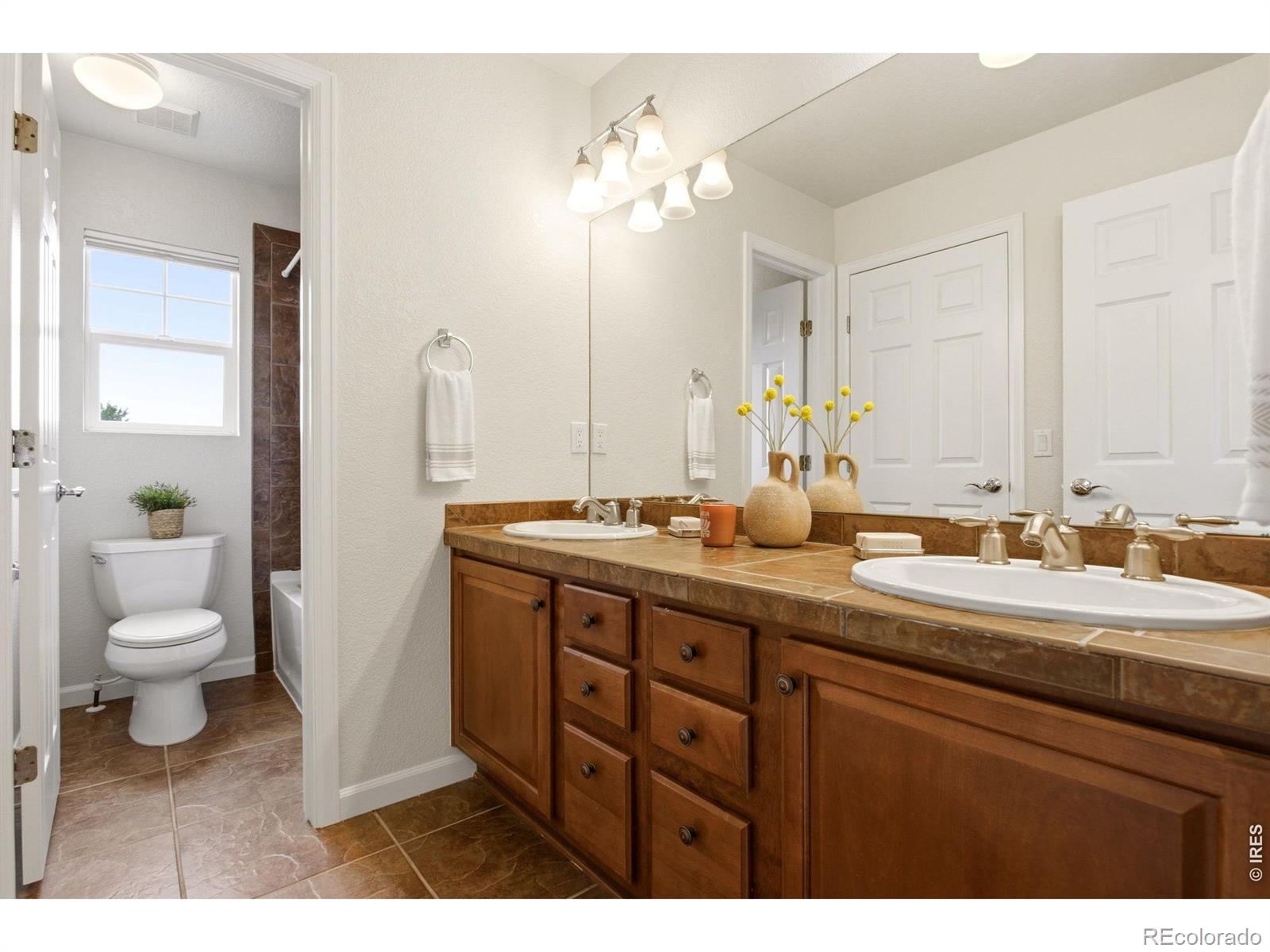 MLS Image #23 for 3340  graylock run,broomfield, Colorado