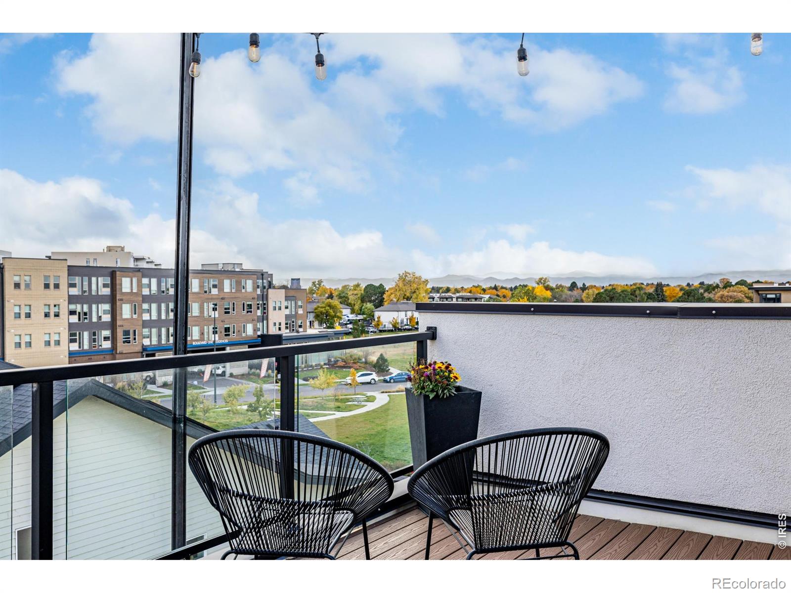 MLS Image #35 for 6820 e lowry boulevard,denver, Colorado