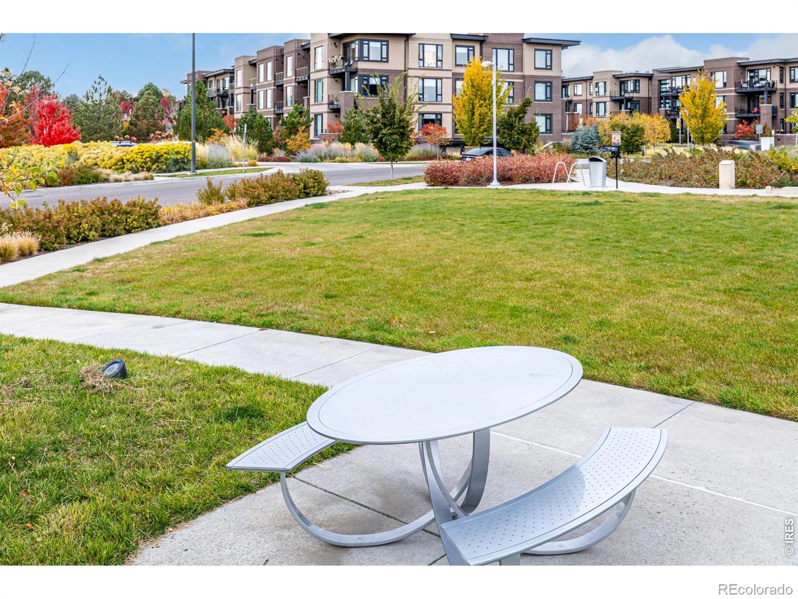 MLS Image #43 for 6820 e lowry boulevard,denver, Colorado