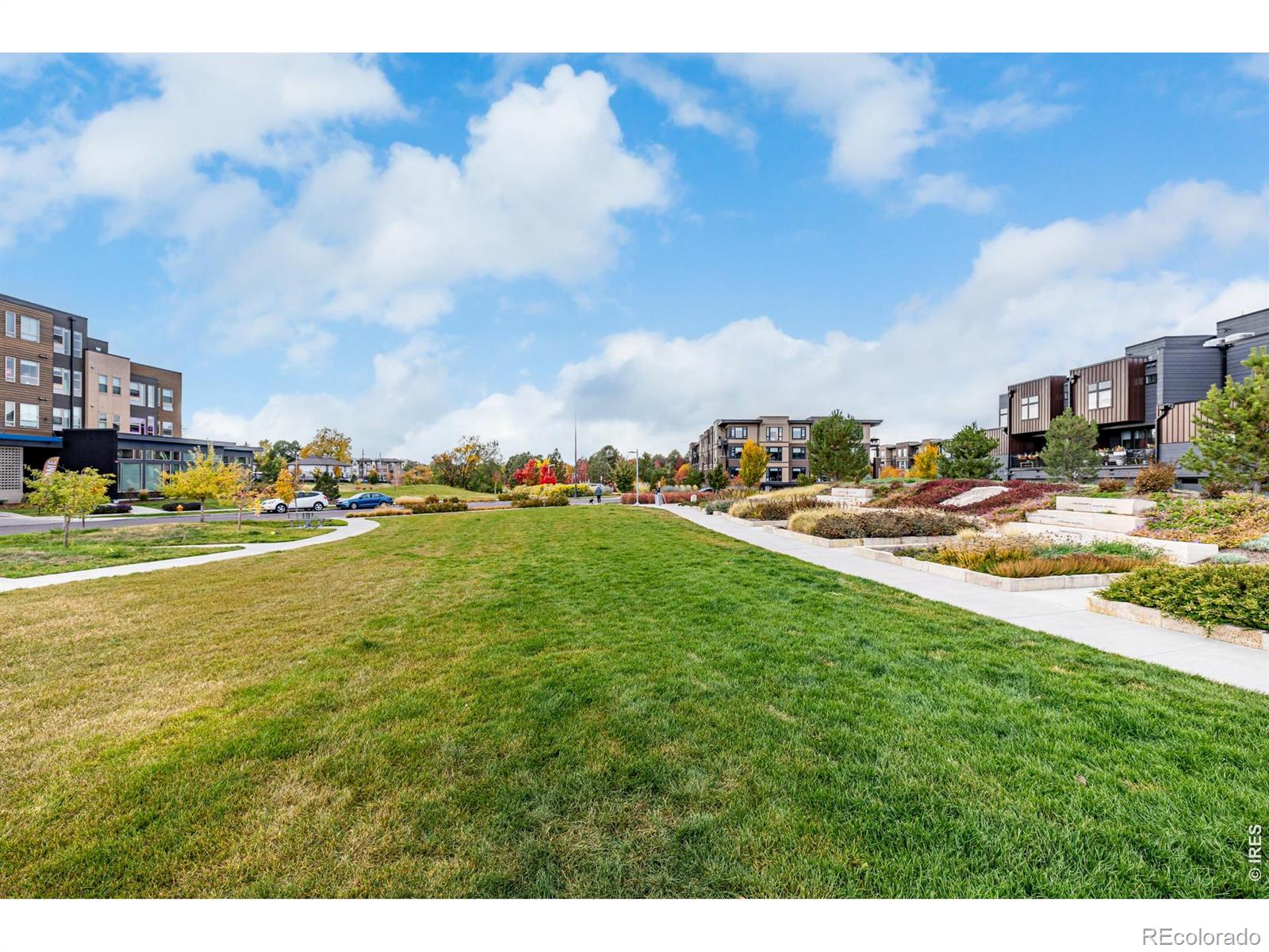 MLS Image #47 for 6820 e lowry boulevard,denver, Colorado