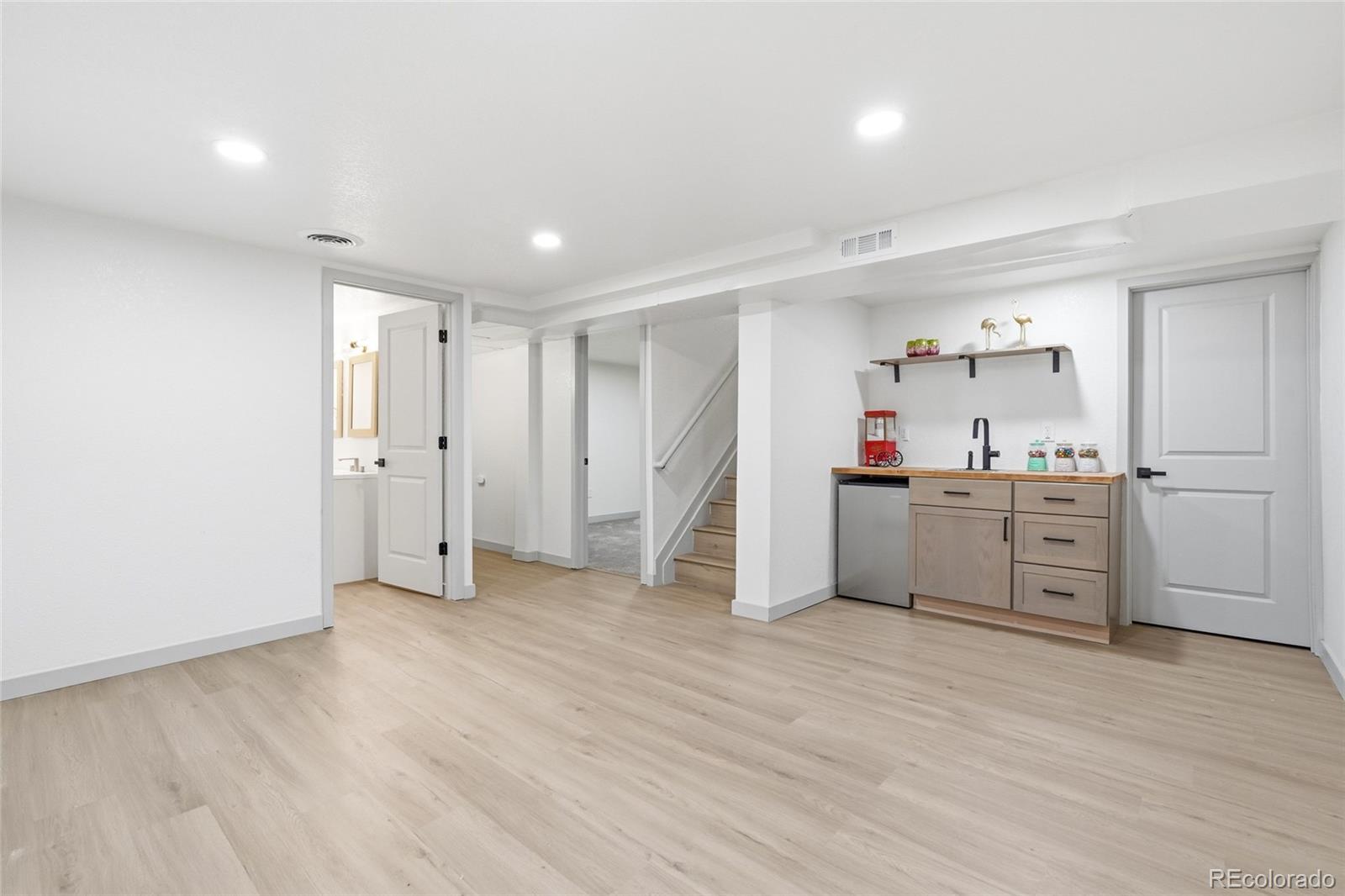 MLS Image #11 for 383 s robb way,lakewood, Colorado