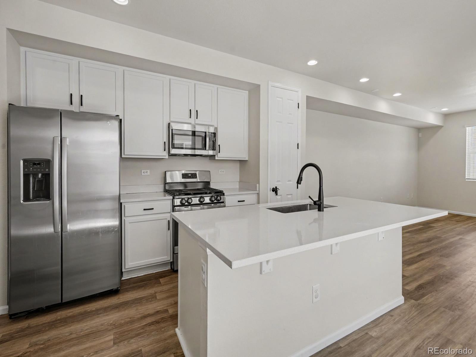MLS Image #10 for 22866 e tufts place,aurora, Colorado
