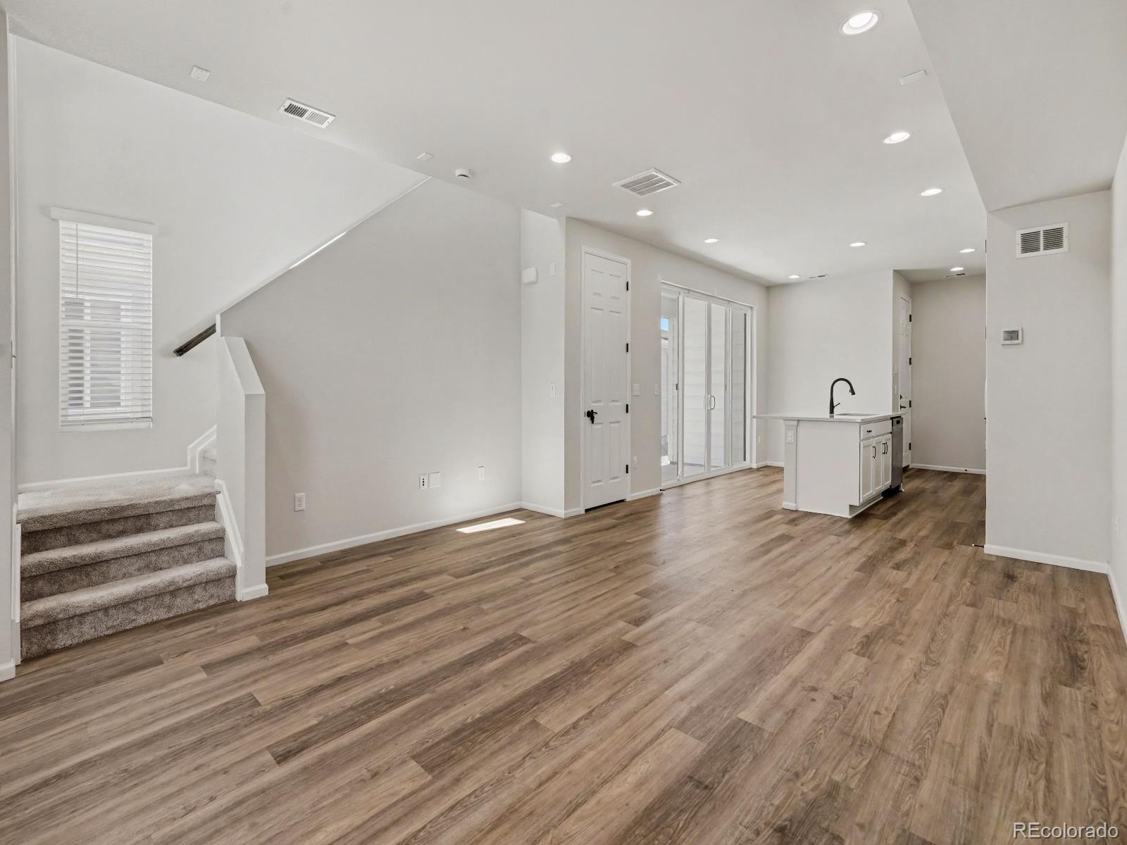 MLS Image #4 for 22866 e tufts place,aurora, Colorado