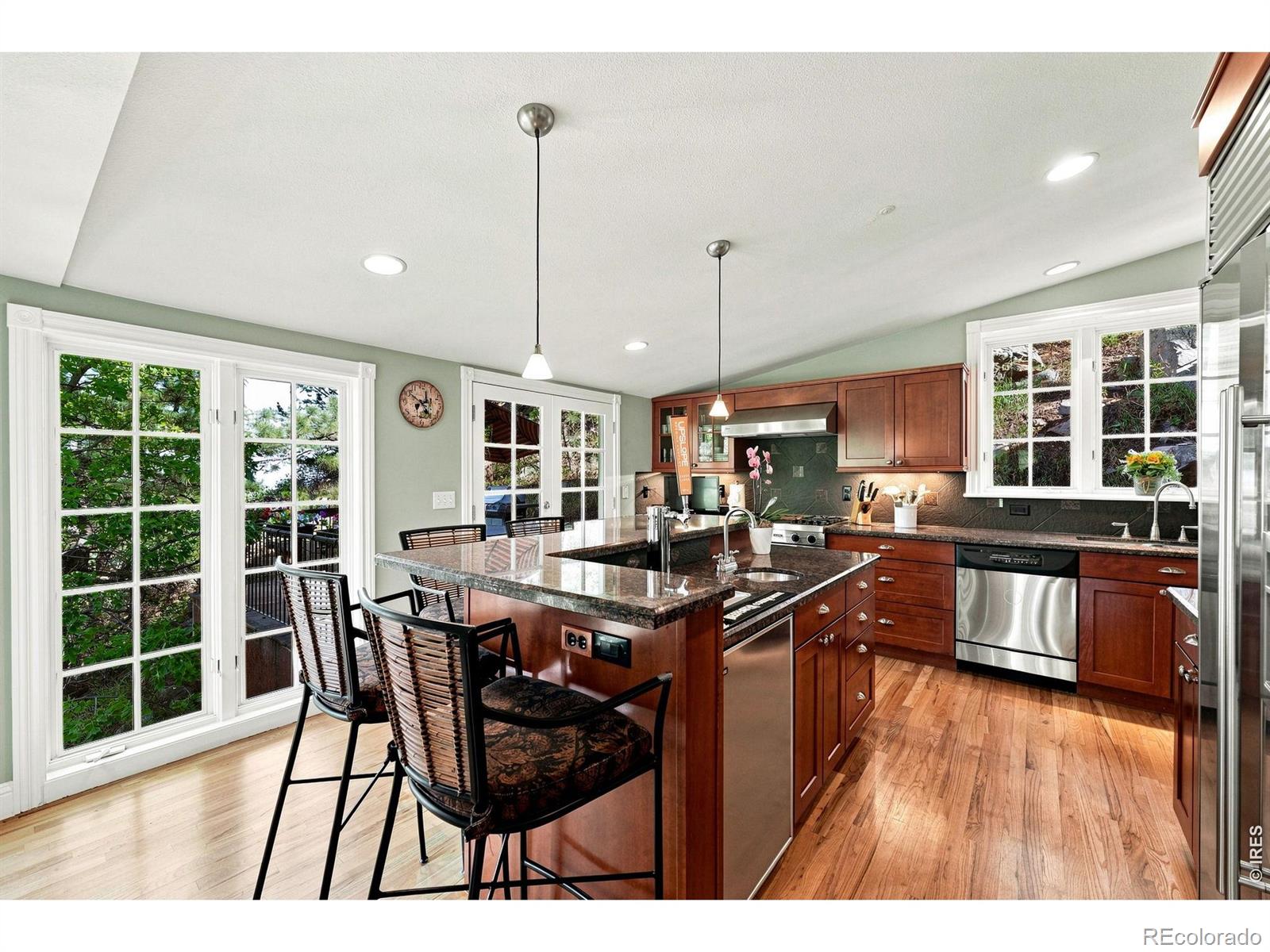MLS Image #13 for 15  arrowleaf court,boulder, Colorado