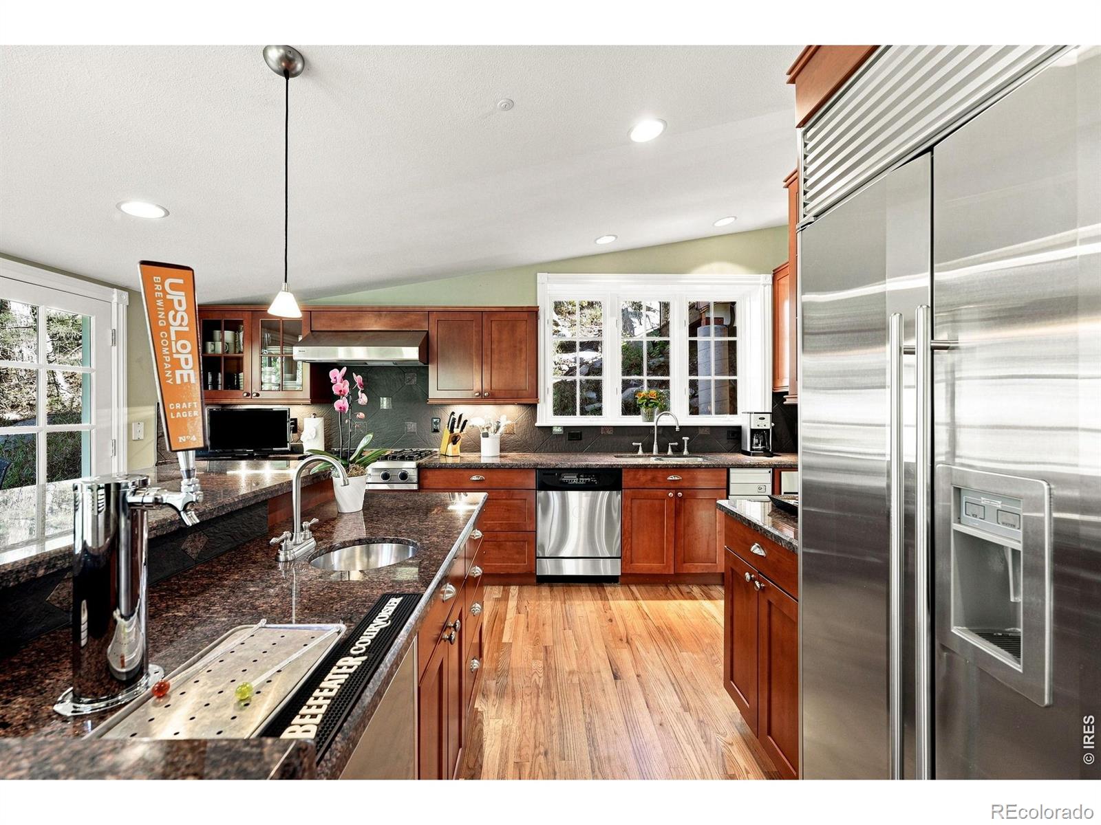 MLS Image #15 for 15  arrowleaf court,boulder, Colorado
