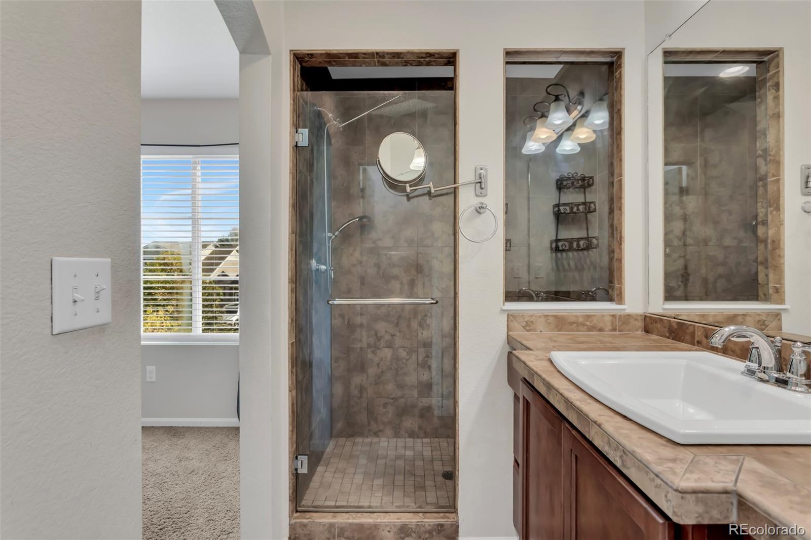 MLS Image #12 for 5545 e liverpool ,denver, Colorado