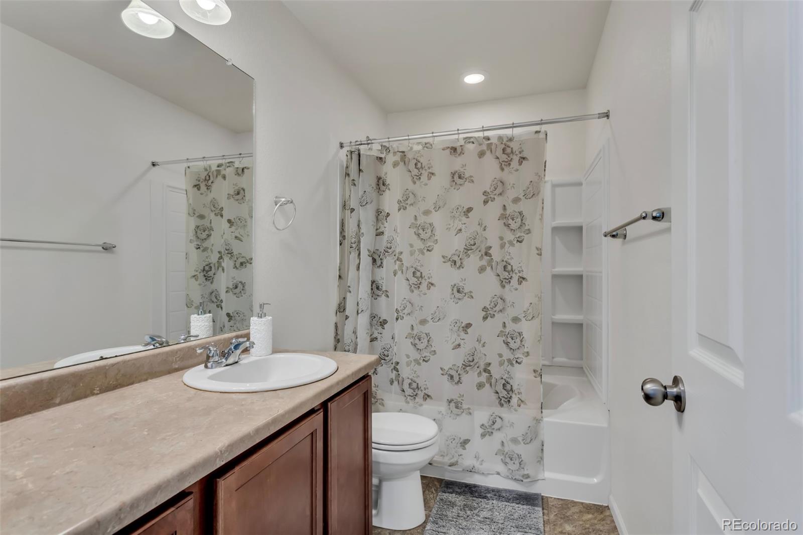MLS Image #18 for 5545 e liverpool ,denver, Colorado