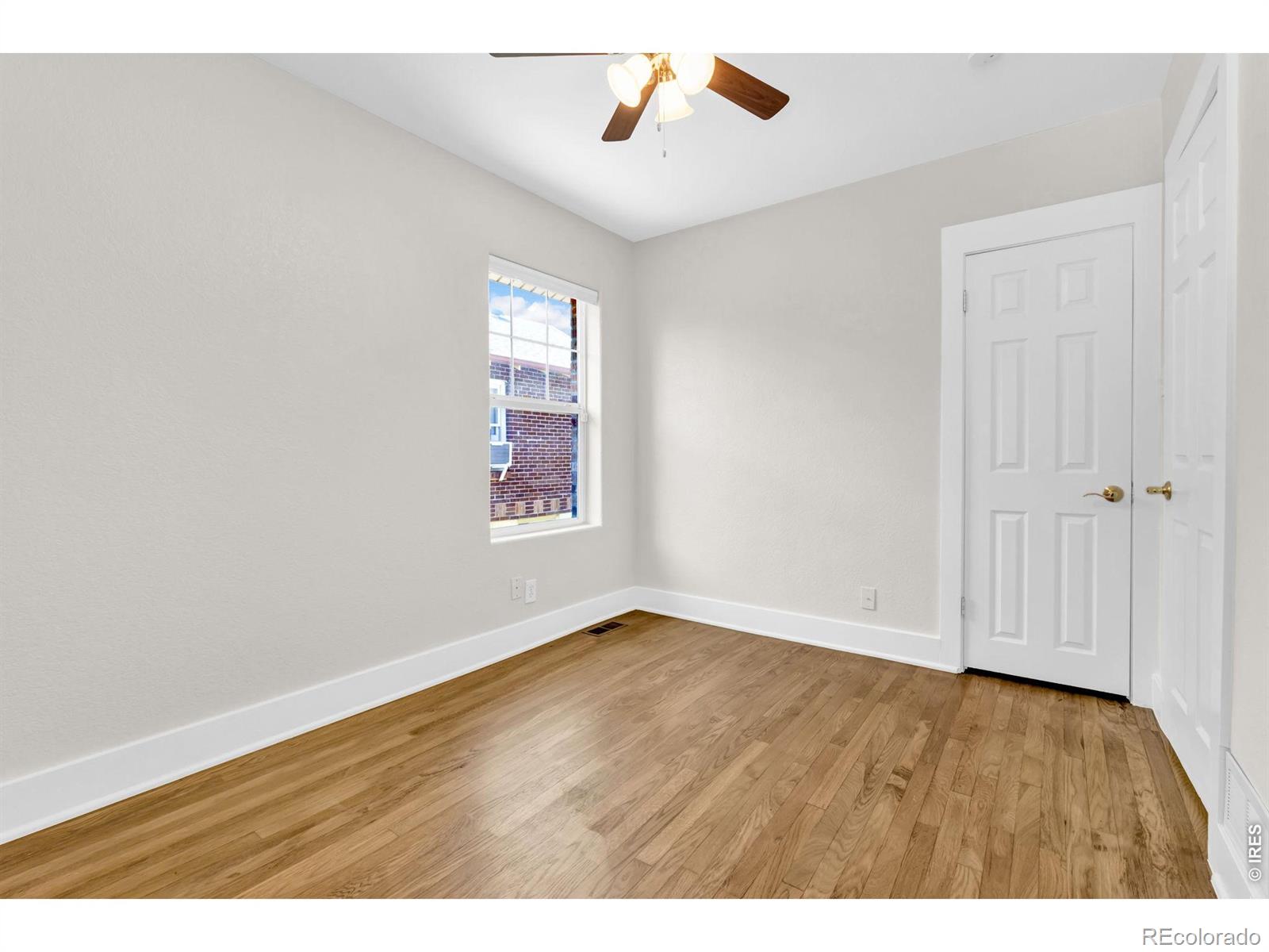 MLS Image #13 for 2164 s lincoln street,denver, Colorado
