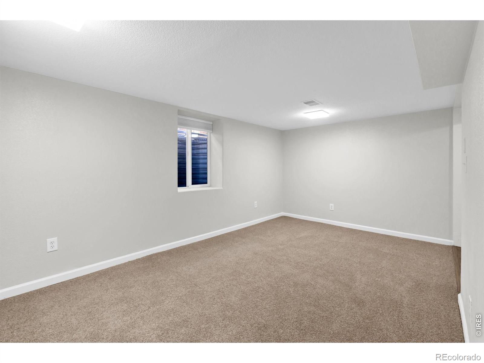 MLS Image #17 for 2164 s lincoln street,denver, Colorado