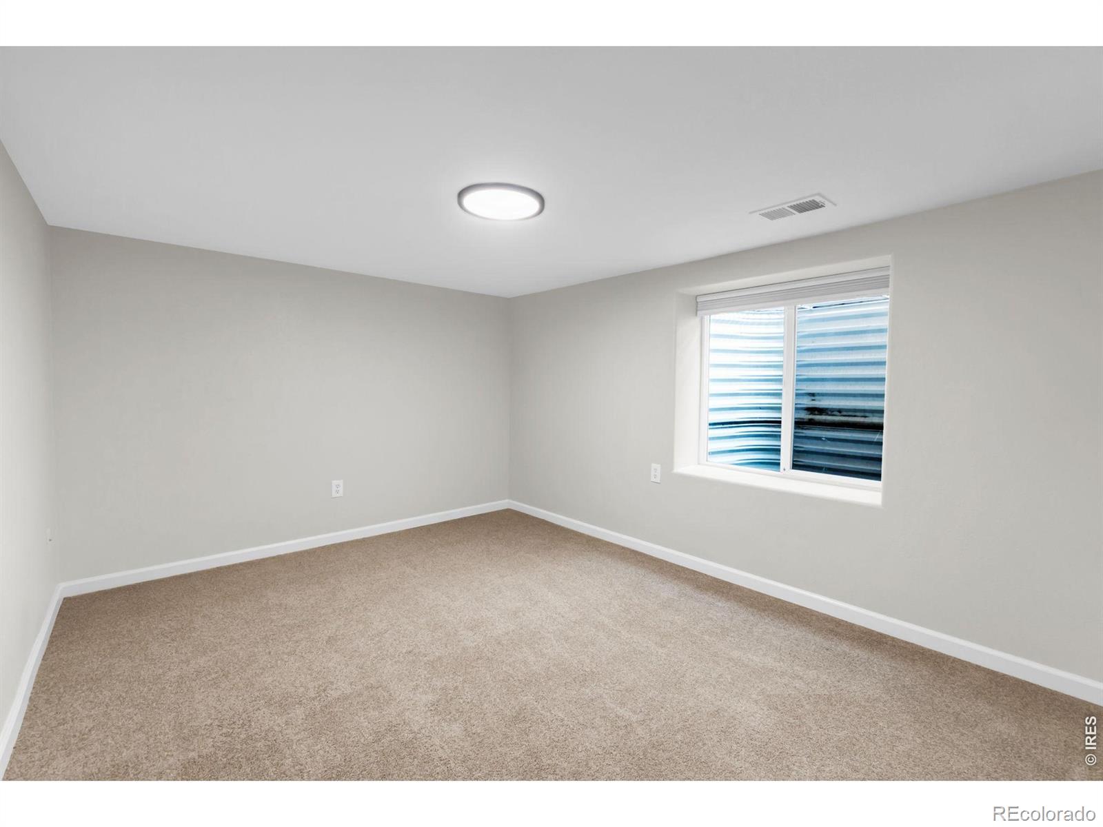 MLS Image #21 for 2164 s lincoln street,denver, Colorado