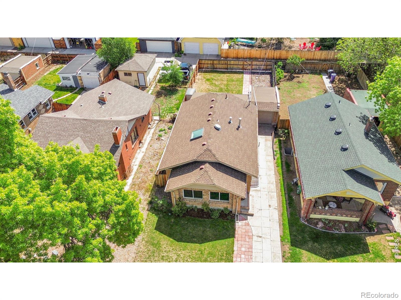 MLS Image #29 for 2164 s lincoln street,denver, Colorado