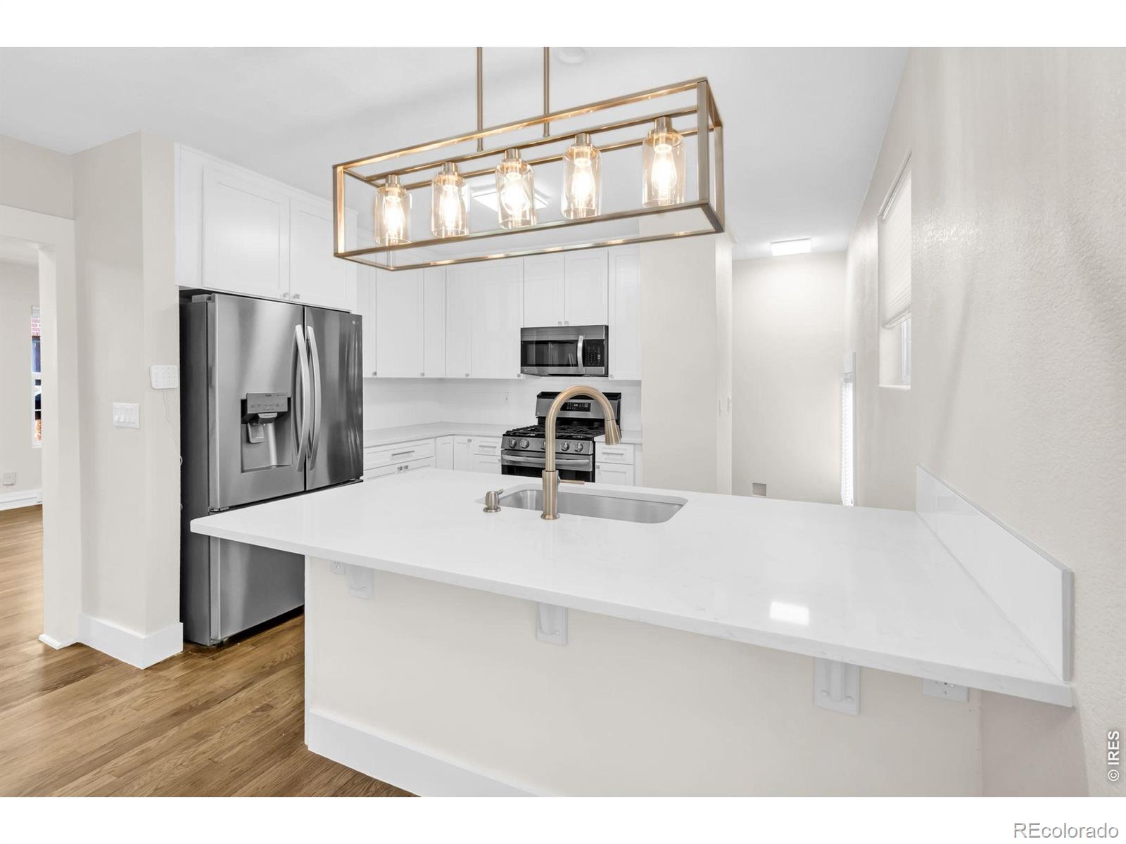 MLS Image #8 for 2164 s lincoln street,denver, Colorado