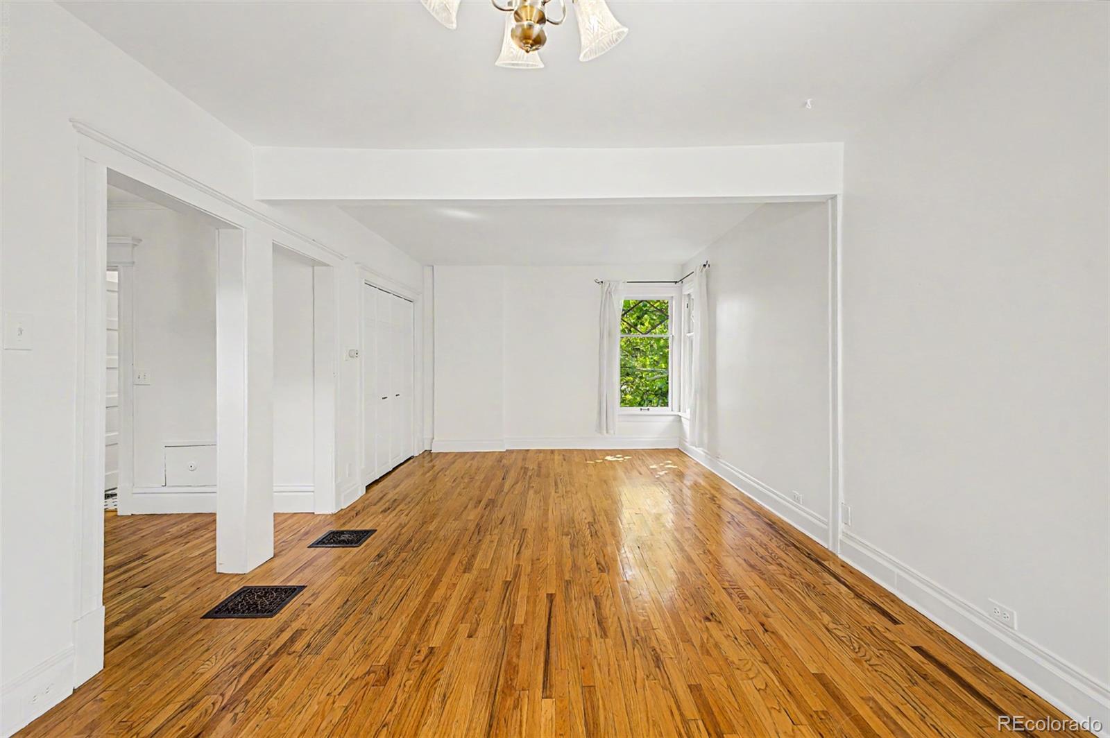 MLS Image #23 for 1218 n downing street,denver, Colorado