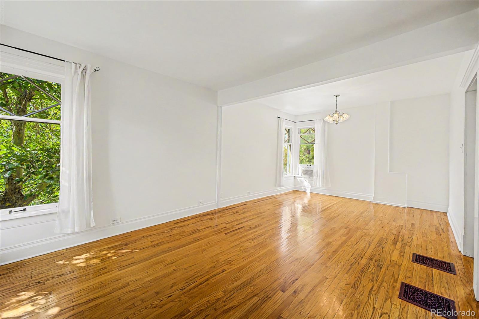 MLS Image #26 for 1218 n downing street,denver, Colorado